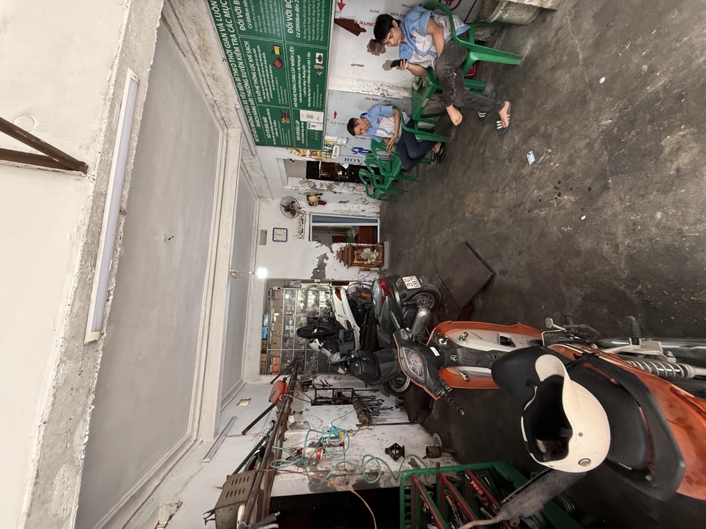 Bán nhà Định Công Thượng - diện tích 150m2 1 tầng - MẶT PHỐ KINH DOANH - giá 38,5 tỷ