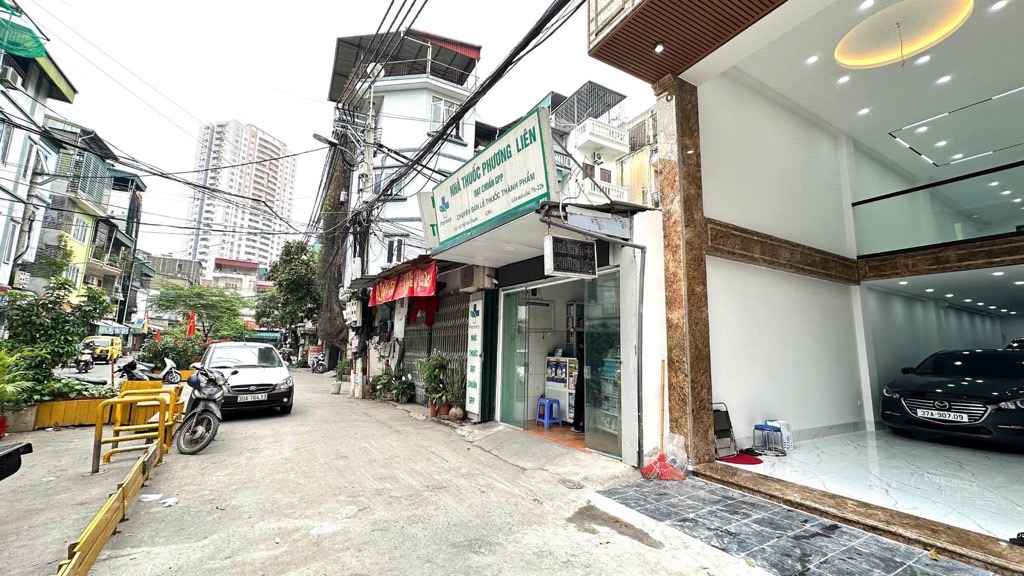 Bán nhà Tân Mai - diện tích 75m2 7 tầng - Ô TÔ TRÁNH - giá 26 tỷ