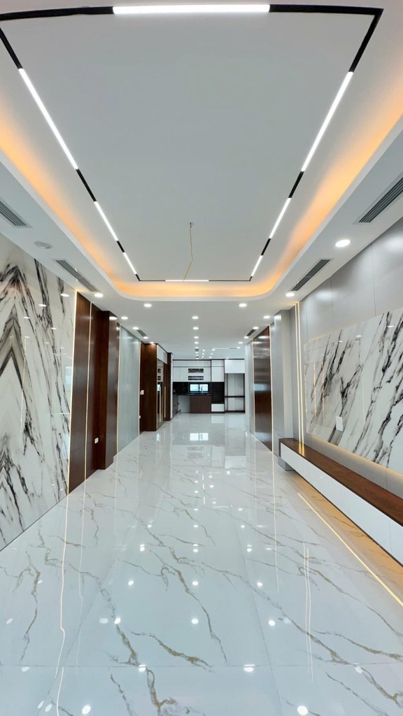 Bán nhà Tân Mai - diện tích 75m2 7 tầng - Ô TÔ TRÁNH - giá 26 tỷ