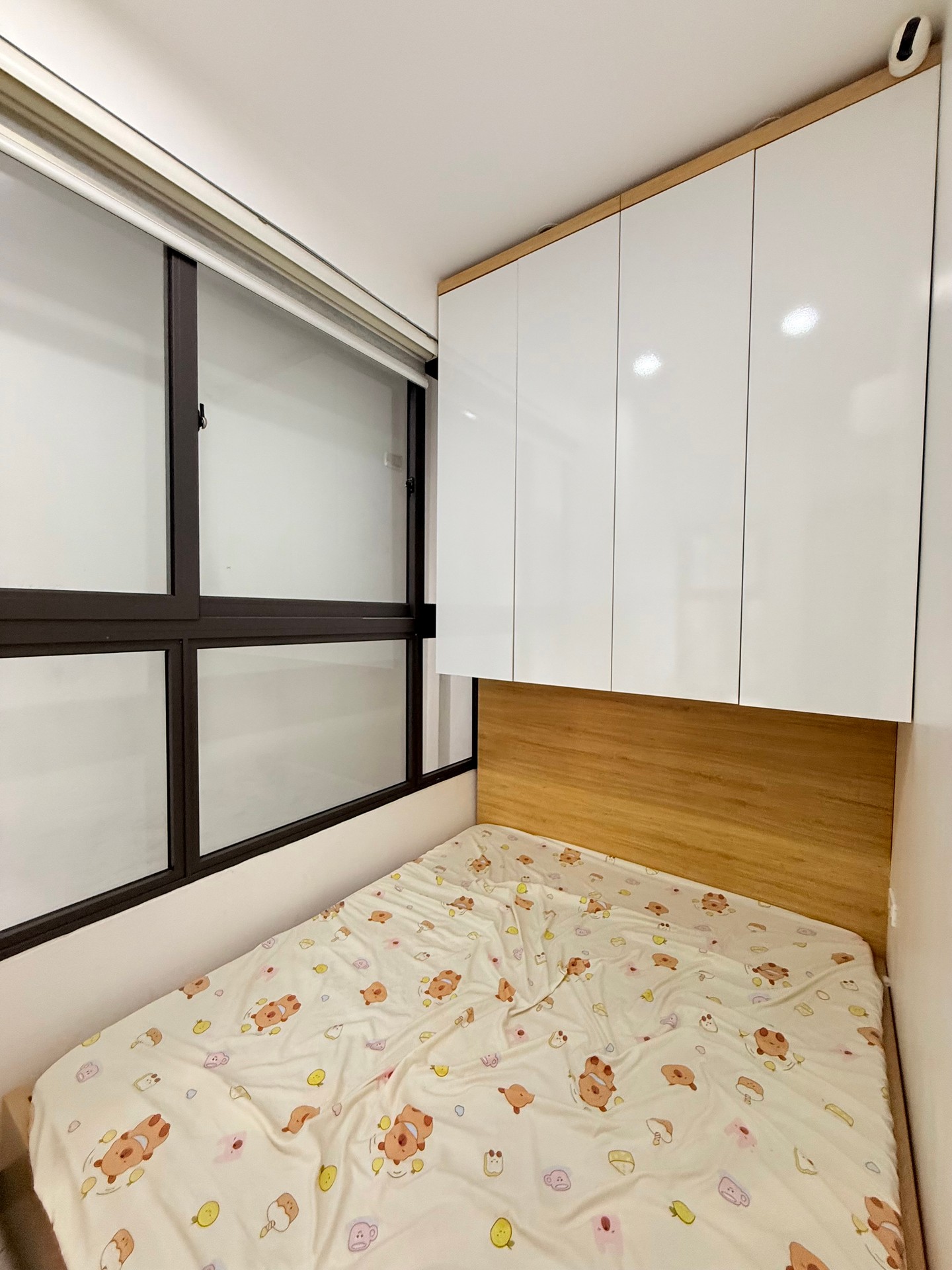 Bán nhà Hồng Mai - diện tích 10m2 6 tầng - Ngõ thông ba bước ra phố - giá 3,15 tỷ