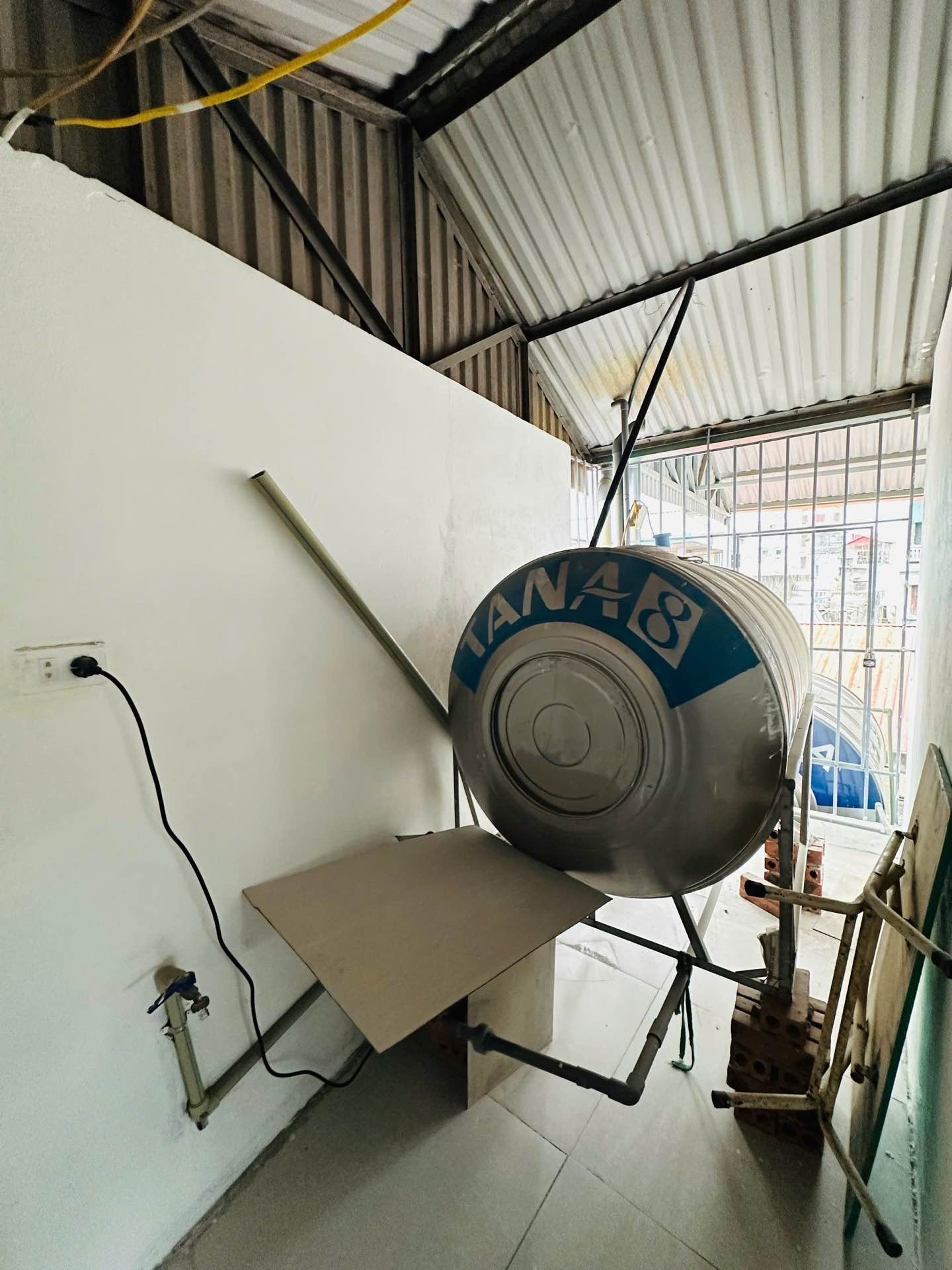 Bán nhà Định Công Thượng - diện tích 30m2 5 tầng - Nhà riêng đẹp, chủ tặng full nội thất - giá 7,45 tỷ
