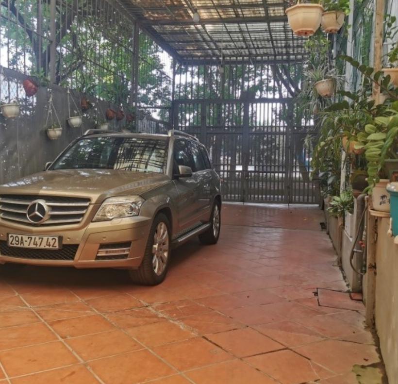 Bán nhà Ô Đồng Lầm - diện tích 40m2 5 tầng - Mặt phố lô góc - giá 37 tỷ