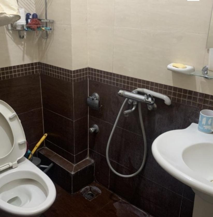 Bán nhà Ô Đồng Lầm - diện tích 40m2 5 tầng - Mặt phố lô góc - giá 37 tỷ