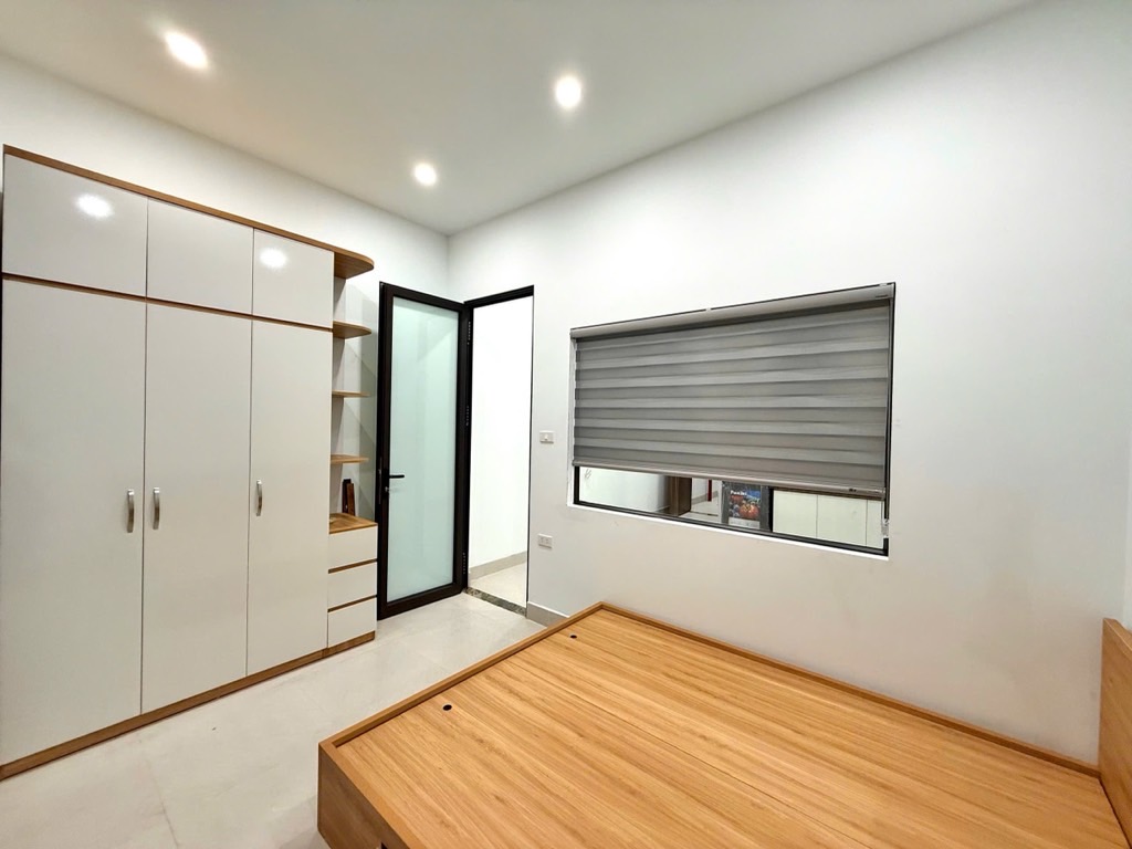 Bán nhà Trường Chinh - diện tích 69.5m2 7 tầng - Ô Tô Đỗ Cửa - giá 27 tỷ