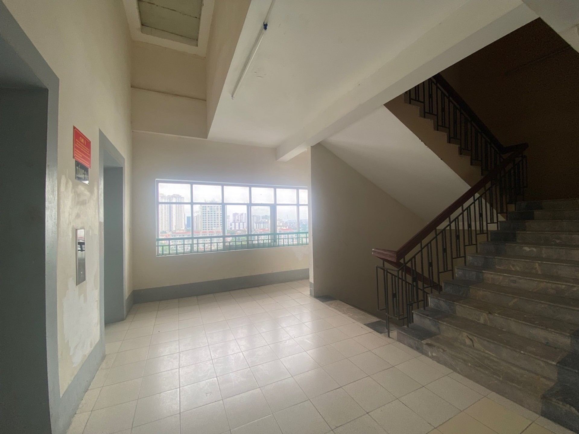Bán nhà Đặng Xuân Bảng - diện tích 65m2 1 tầng - Lô góc, view hồ - giá 4,5 tỷ