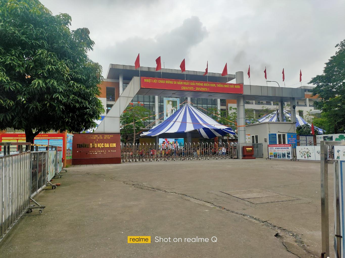 Bán nhà Kim Giang - diện tích 45m2 5 tầng - Gần ô tô, ngõ thông - giá Nhỉnh 11 tỷ
