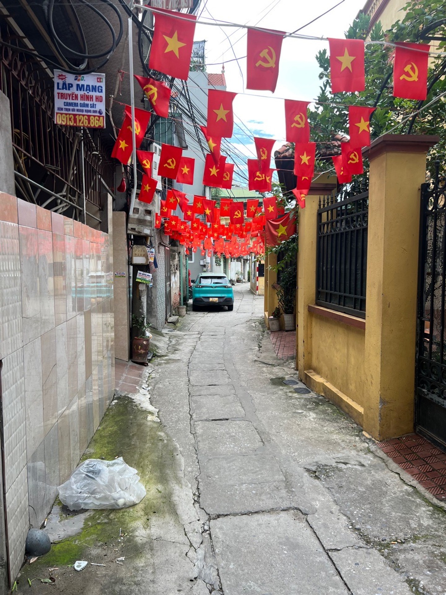 Bán nhà Khuyến Lương - diện tích 41m2 5 tầng - Lô góc, ô tô đỗ cửa - giá 12,8 tỷ