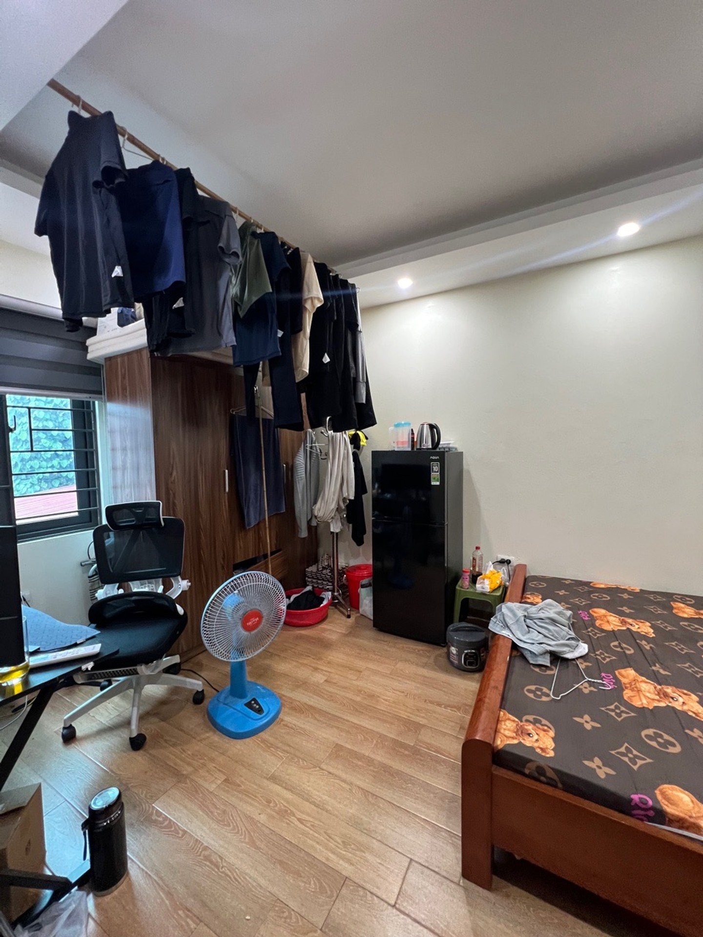 Bán nhà Khuyến Lương - diện tích 41m2 5 tầng - Lô góc, ô tô đỗ cửa - giá 12,8 tỷ