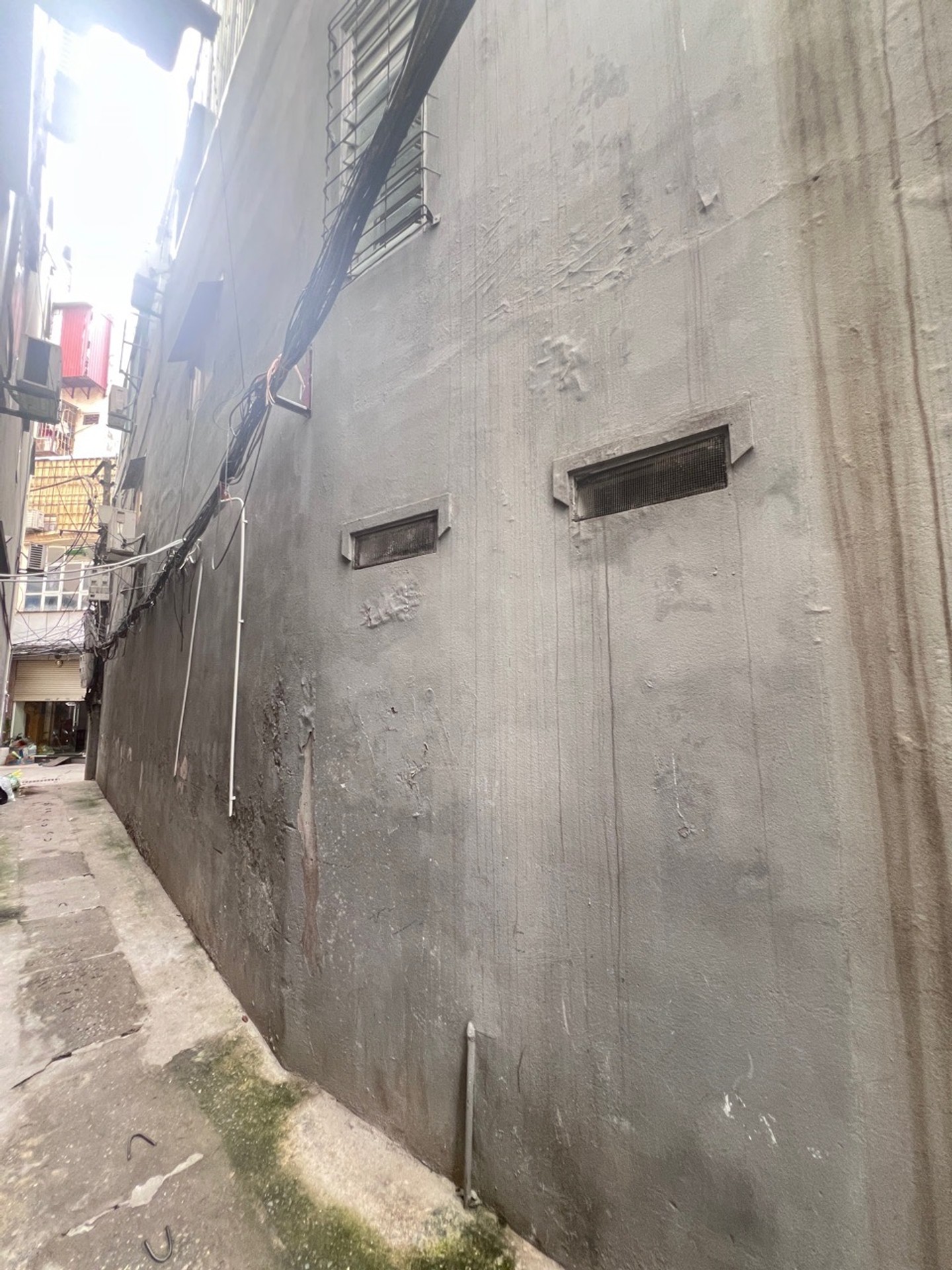 Bán nhà Nguyễn Trãi - diện tích 32m2 3 tầng - ô tô đỗ cửa - giá 3 tỷ
