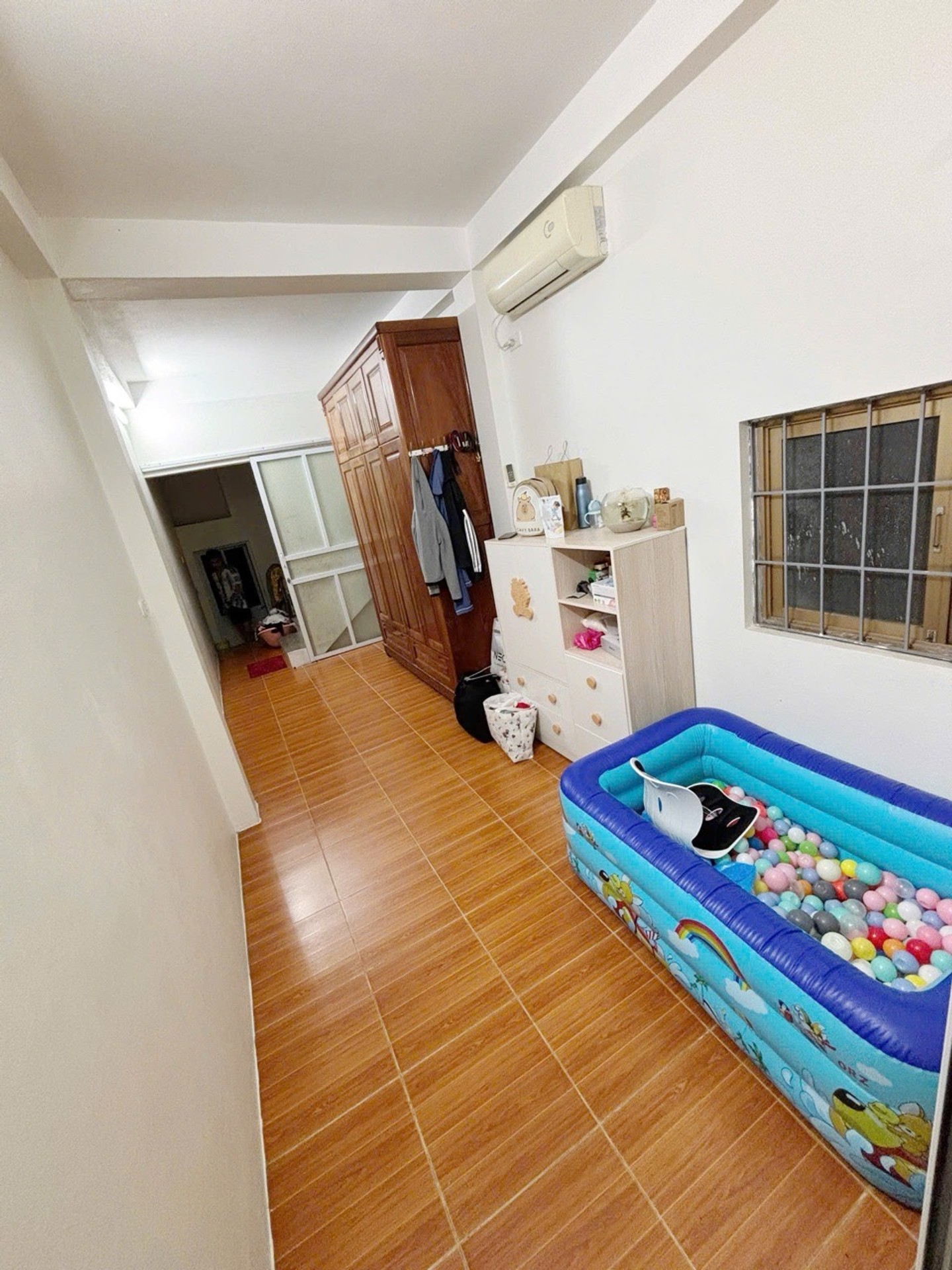 Bán nhà Nguyễn Trãi - diện tích 32m2 3 tầng - ô tô đỗ cửa - giá 3 tỷ