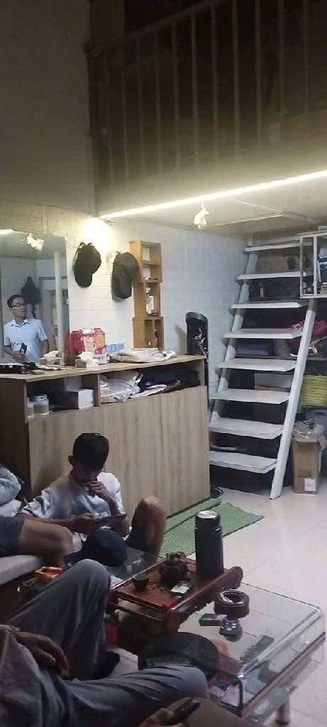 Bán nhà Lĩnh Nam - diện tích 28m2 1 tầng - Nhà đẹp hiếm có - giá 2,8 tỷ