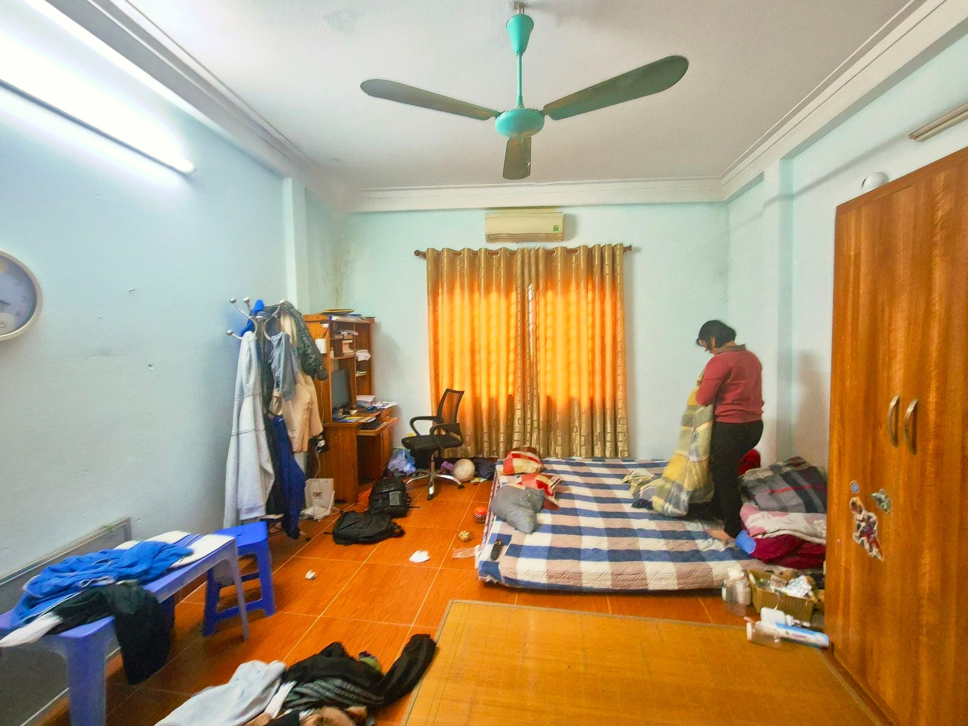 Bán nhà Đê La Thành - diện tích 57m2 4 tầng - Ô tô tránh - giá 28 tỷ