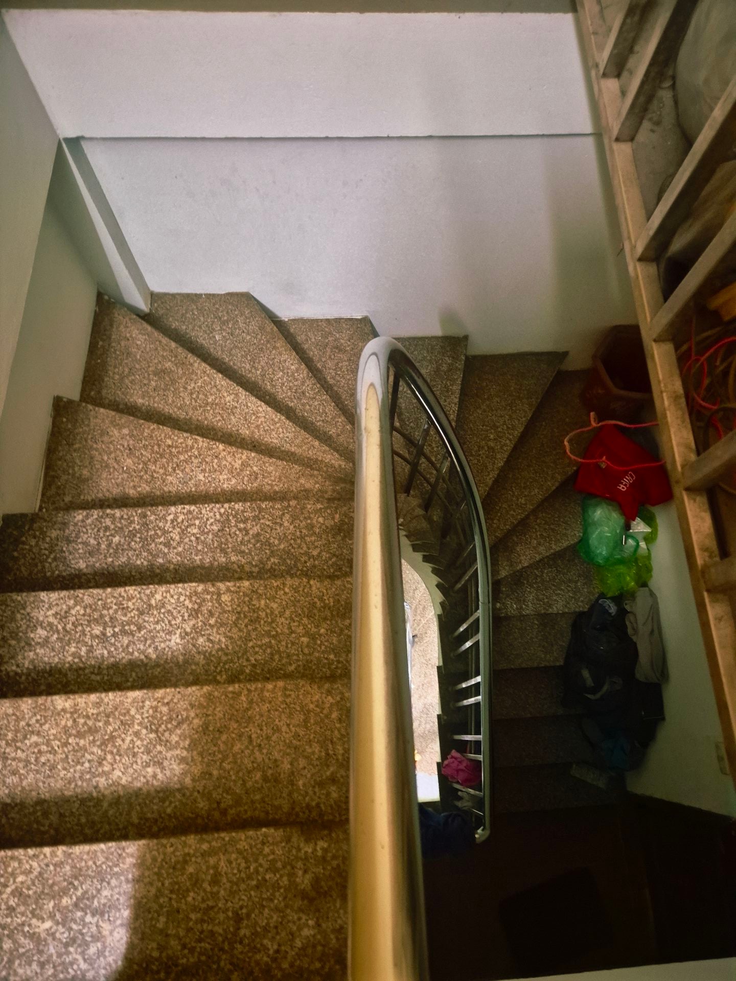 Bán nhà Đê La Thành - diện tích 57m2 4 tầng - Ô tô tránh - giá 28 tỷ