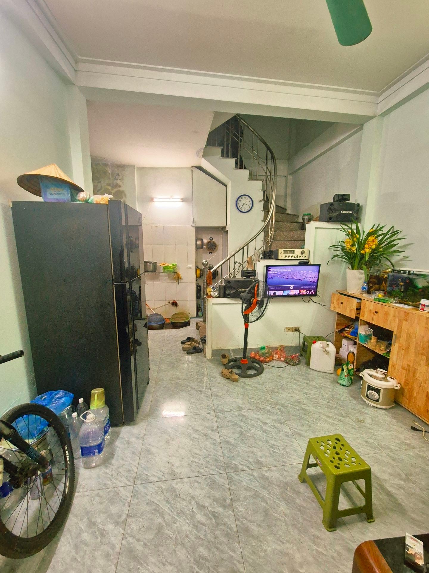 Bán nhà Đê La Thành - diện tích 57m2 4 tầng - Ô tô tránh - giá 28 tỷ