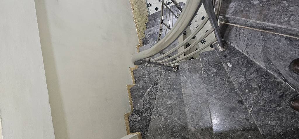 Bán nhà Bùi Ngọc Dương - diện tích 12m2 4 tầng - Nhà lô góc 2 mặt ngõ rộng - giá 3,4 tỷ