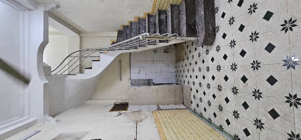 Bán nhà Bùi Ngọc Dương - diện tích 12m2 4 tầng - Nhà lô góc 2 mặt ngõ rộng - giá 3,4 tỷ