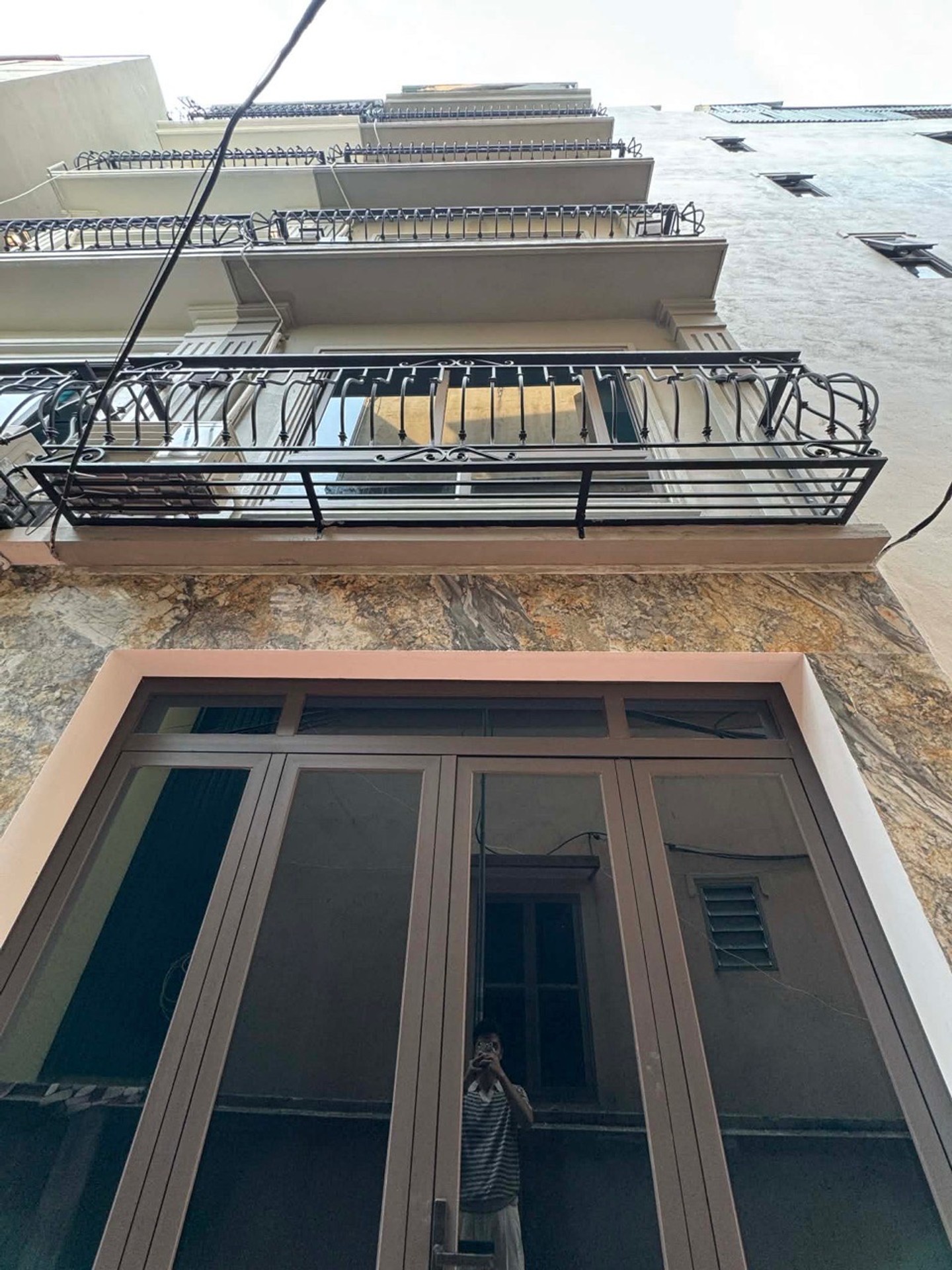 Bán nhà Hoàng Liệt - diện tích 30m2 5 tầng - Ô tô vào trong nhà - giá 9,6 tỷ