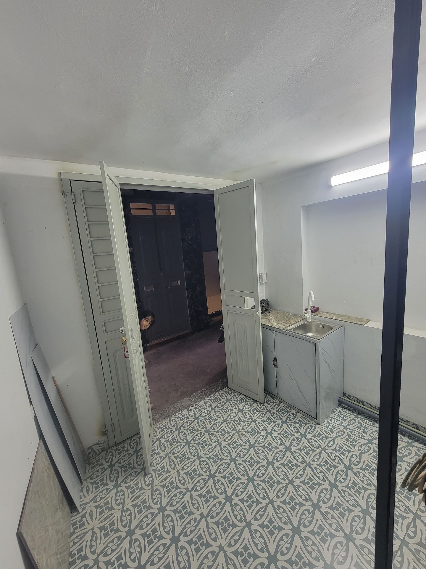Bán nhà Trần Khát Chân - diện tích 8m2 3 tầng - Lô góc 3 mặt thoáng - giá 1,65 tỷ