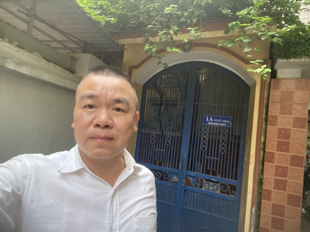 Bán nhà Phạm Ngọc Thạch - diện tích 125m2 3 tầng - ô tô đỗ cửa - giá 28,5 tỷ