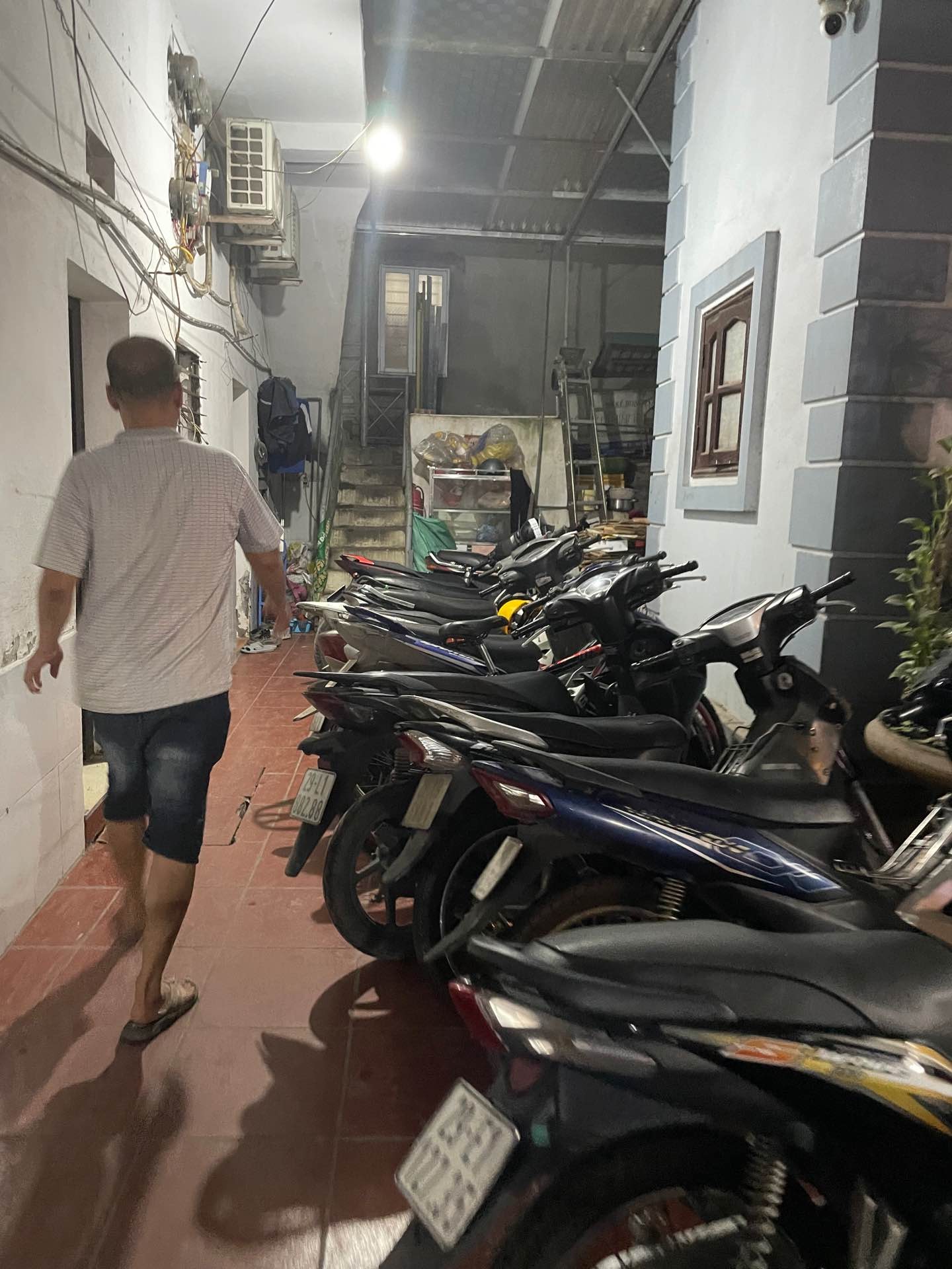 Bán nhà Miếu Đầm - diện tích 65m2 2 tầng - Mặt ngõ ô tô - giá 27,5 tỷ