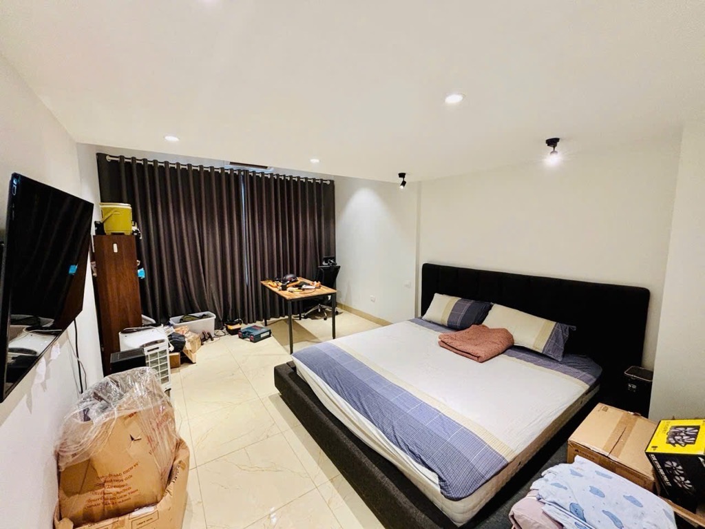 Bán nhà Lạc Trung - diện tích 92m2 5 tầng - Phân lô ô tô - giá 29,5 tỷ