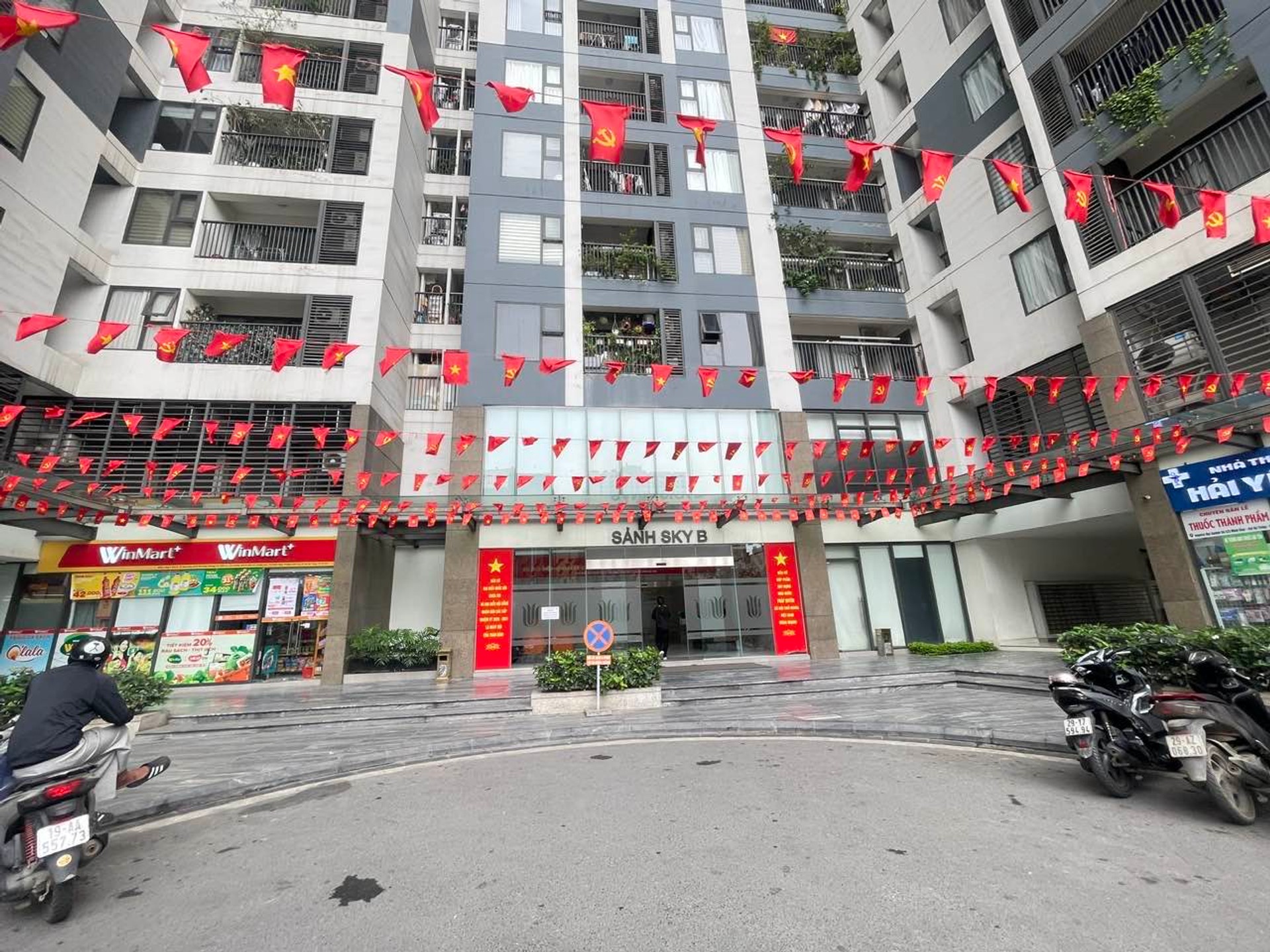 Bán nhà Minh Khai - diện tích 81m2 6 tầng - Căn hộ sang trọng, thoáng đẹp - giá 9,4 tỷ
