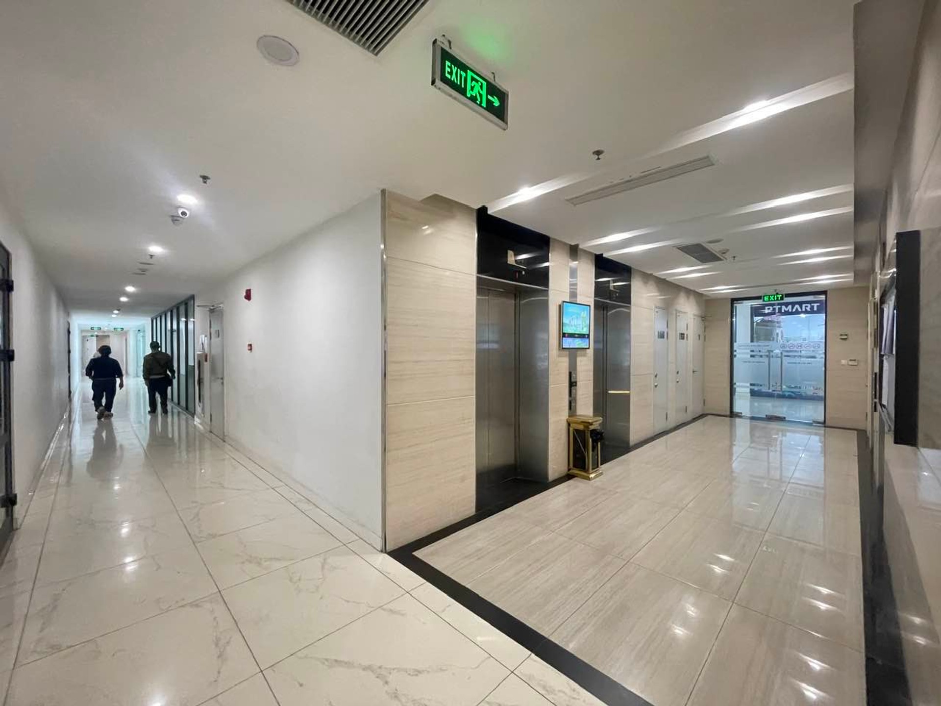 Bán nhà Minh Khai - diện tích 81m2 6 tầng - Căn hộ sang trọng, thoáng đẹp - giá 9,4 tỷ