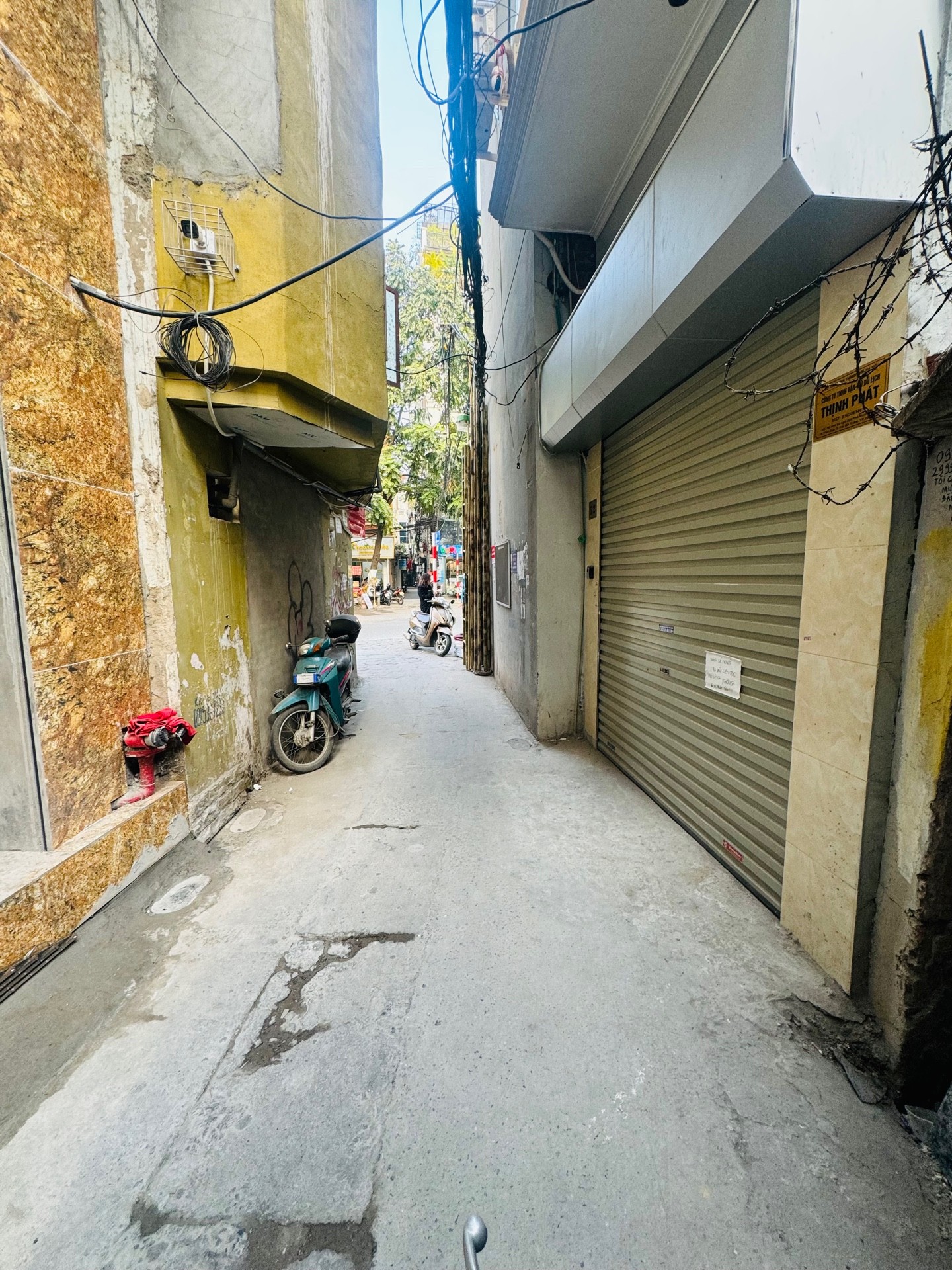 Bán nhà Minh Khai - diện tích 21m2 2 tầng - Ngõ thông thoáng - giá 7,8 tỷ
