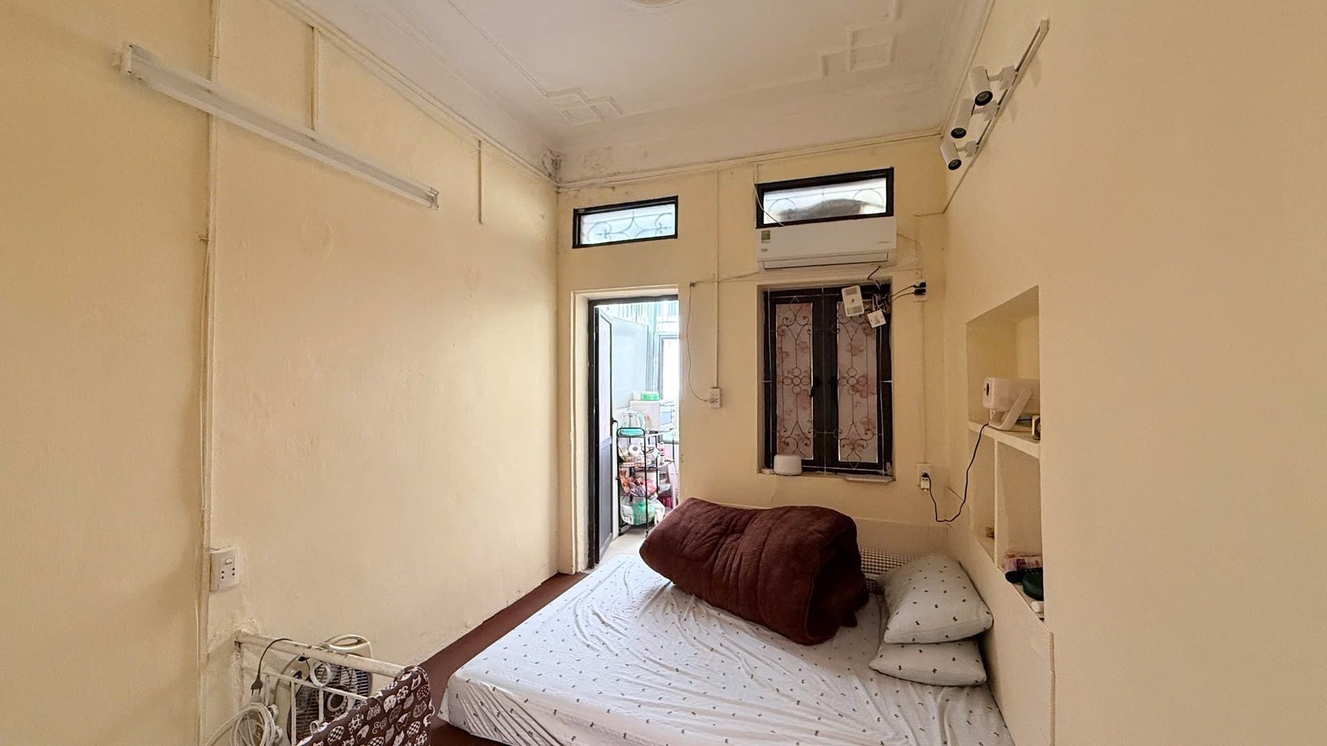 Bán nhà Minh Khai - diện tích 21m2 2 tầng - Ngõ thông thoáng - giá 7,8 tỷ