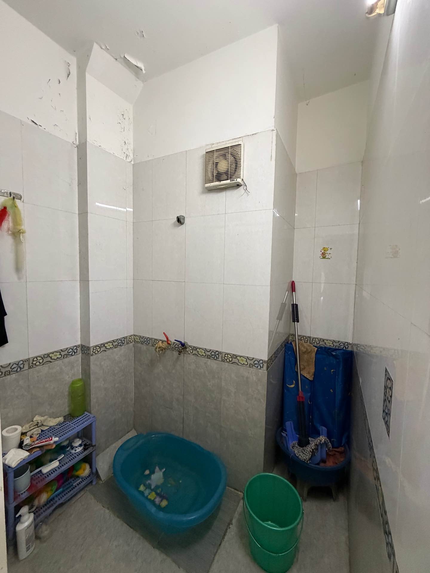 Bán nhà Trương Định - diện tích 38m2 5 tầng - ô tô đỗ cửa - giá 18 tỷ