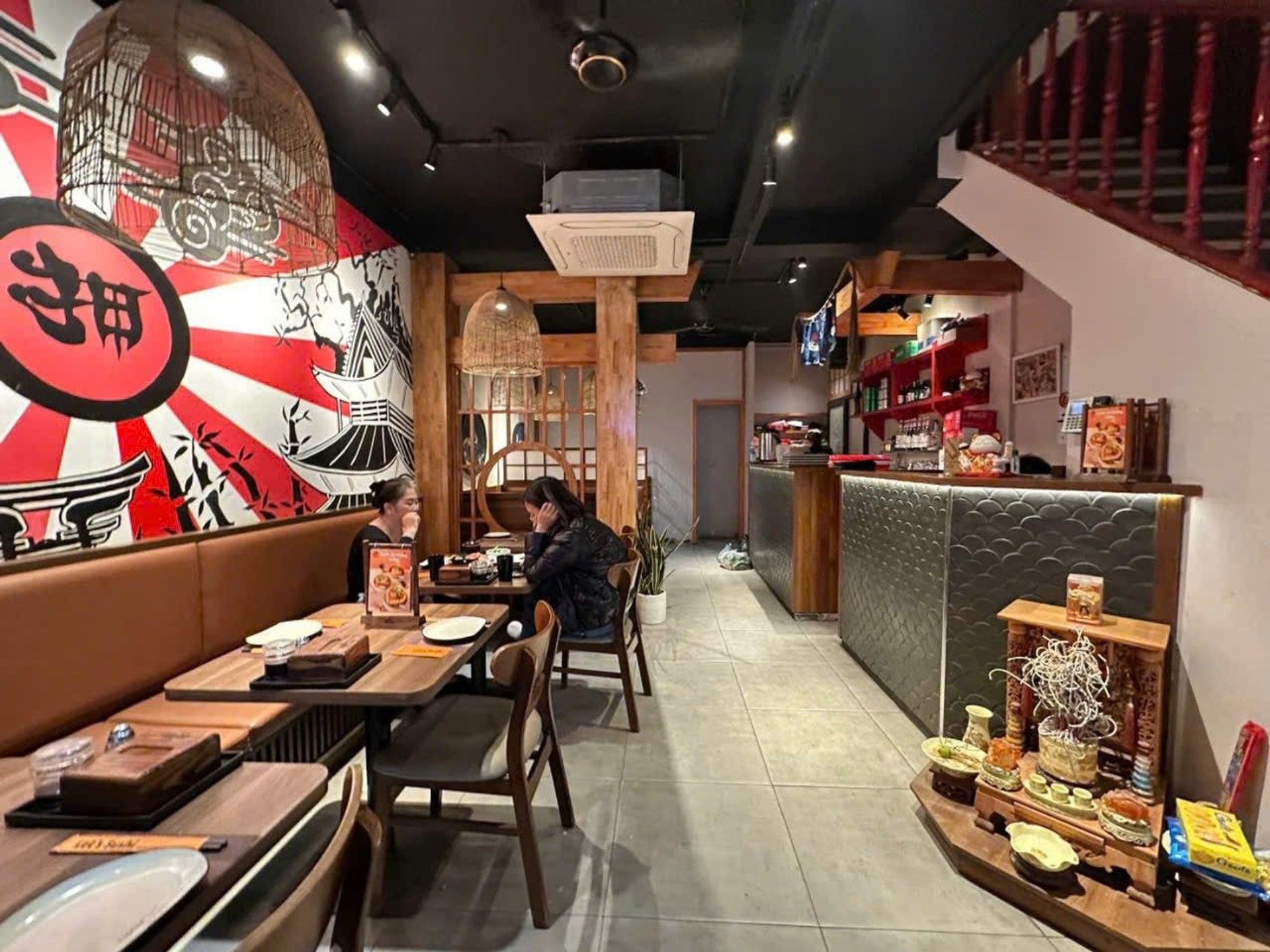 Bán nhà Yên Lãng - diện tích 62m2 5 tầng - Mặt phố trung tâm, kinh doanh sầm uất - giá 4,8 tỷ