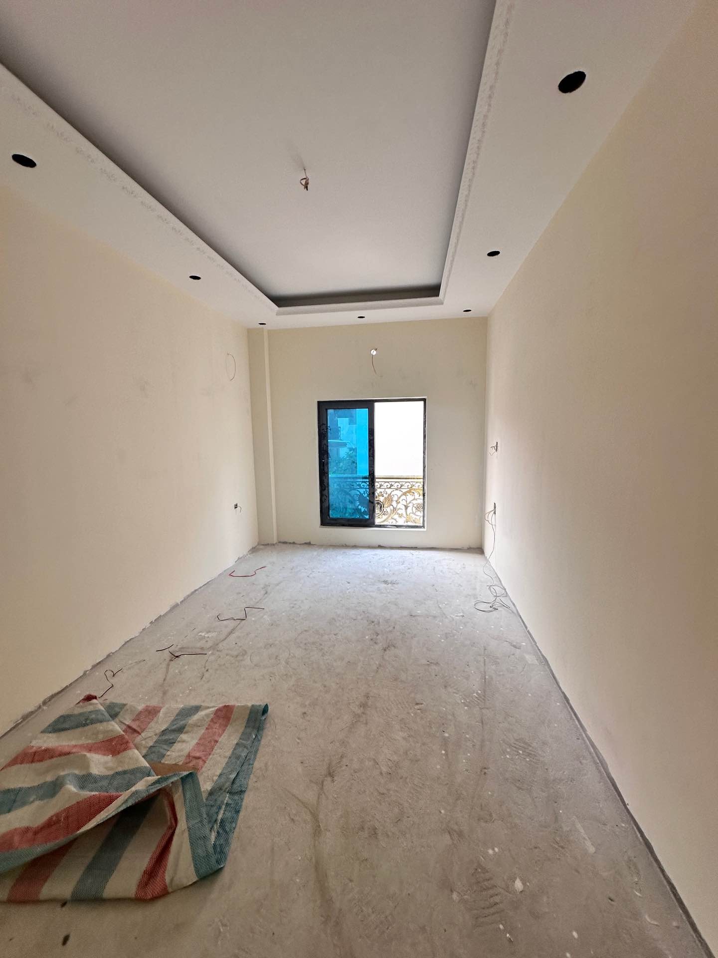 Bán nhà Đông Thiên - diện tích 55m2 5 tầng - Ô tô ngủ trong nhà - giá 15,2 tỷ