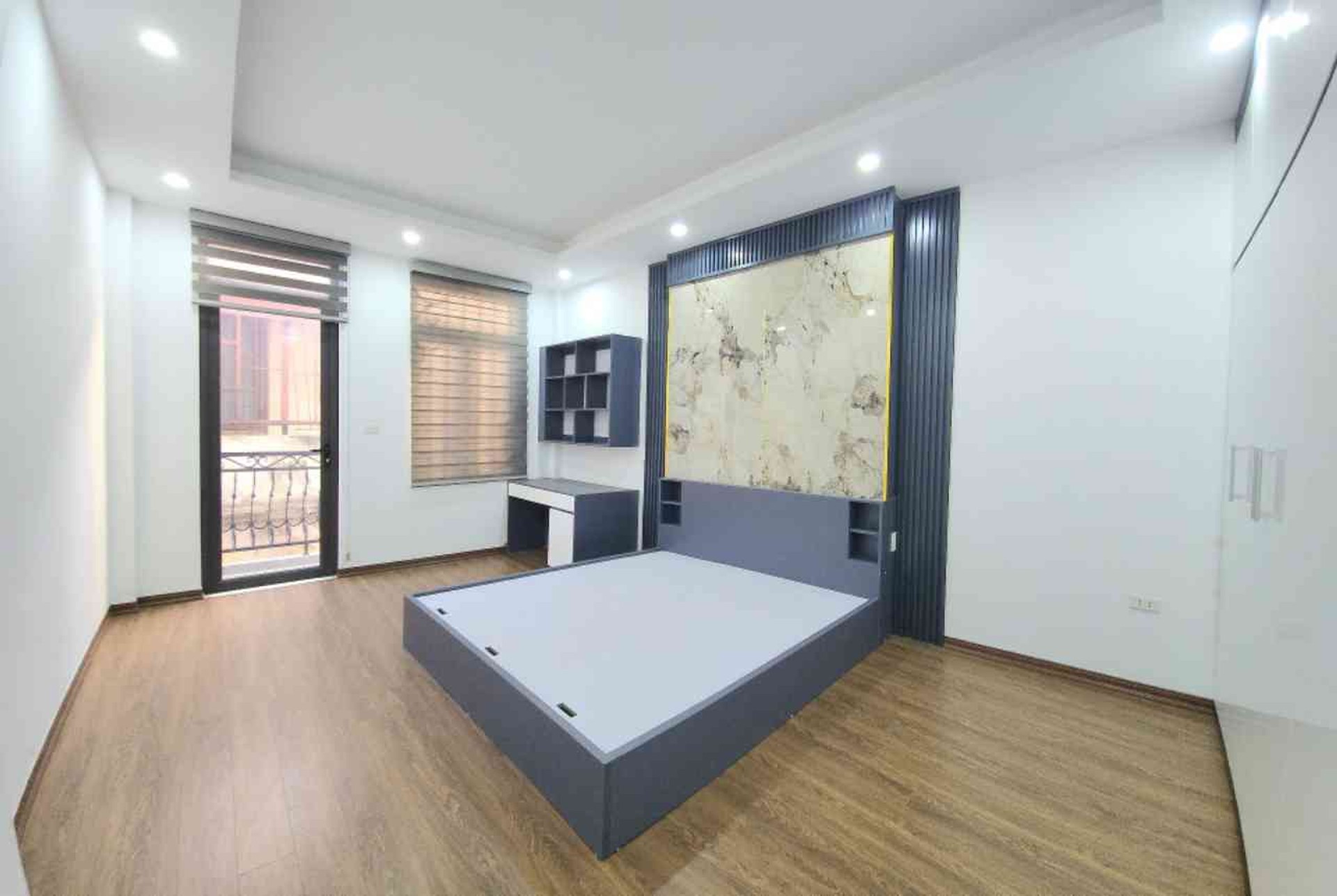 Bán nhà Giải Phóng - diện tích 35m2 5 tầng - Nhà đẹp khởi bàn - giá 7,6 tỷ