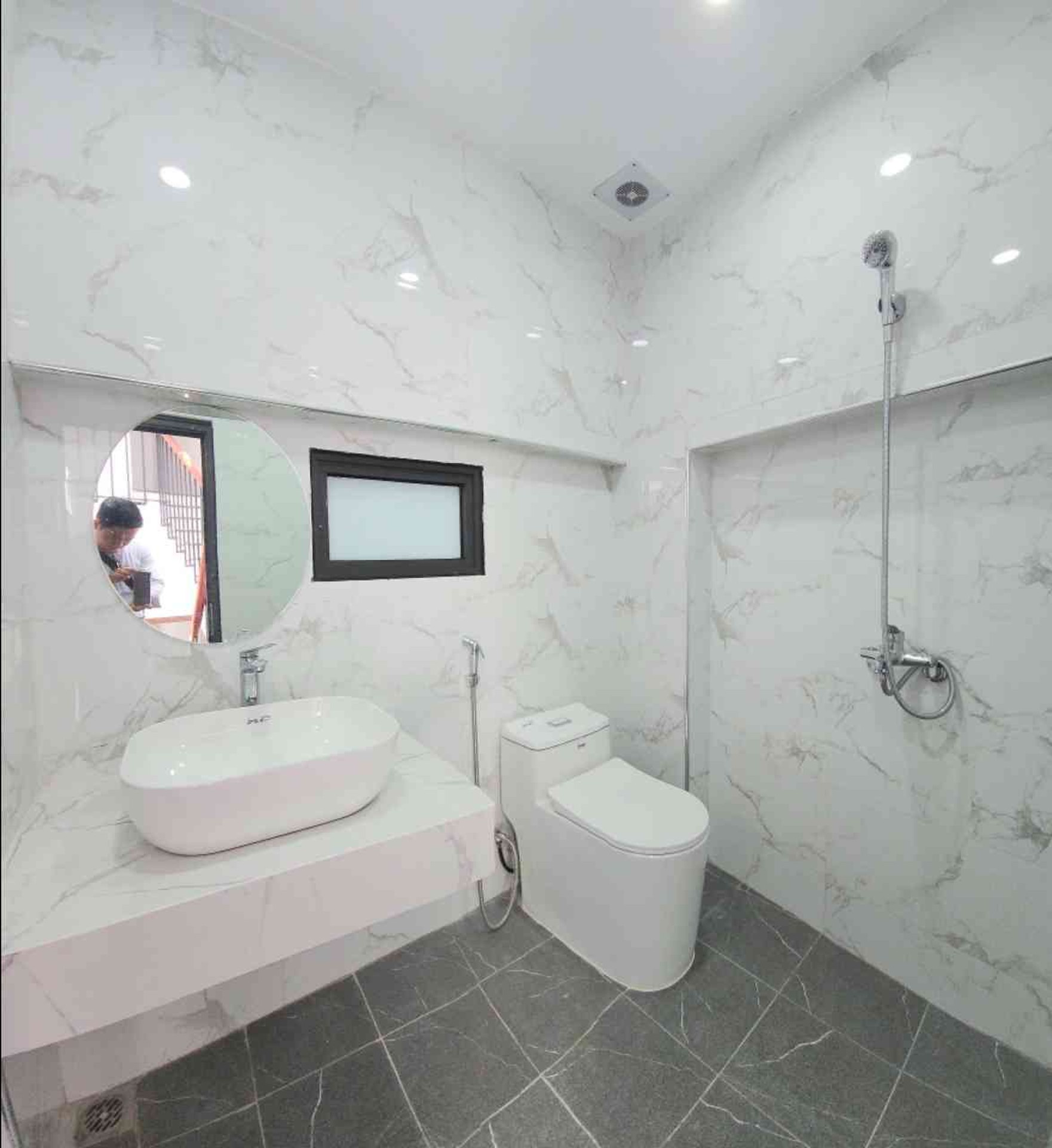 Bán nhà Giải Phóng - diện tích 35m2 5 tầng - Nhà đẹp khởi bàn - giá 7,6 tỷ