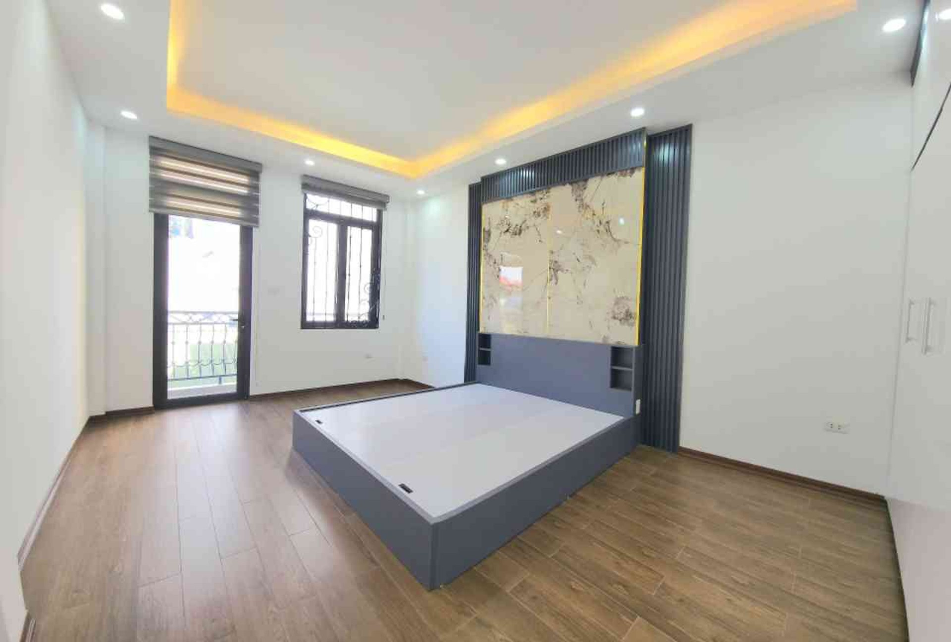 Bán nhà Giải Phóng - diện tích 35m2 5 tầng - Nhà đẹp khởi bàn - giá 7,6 tỷ