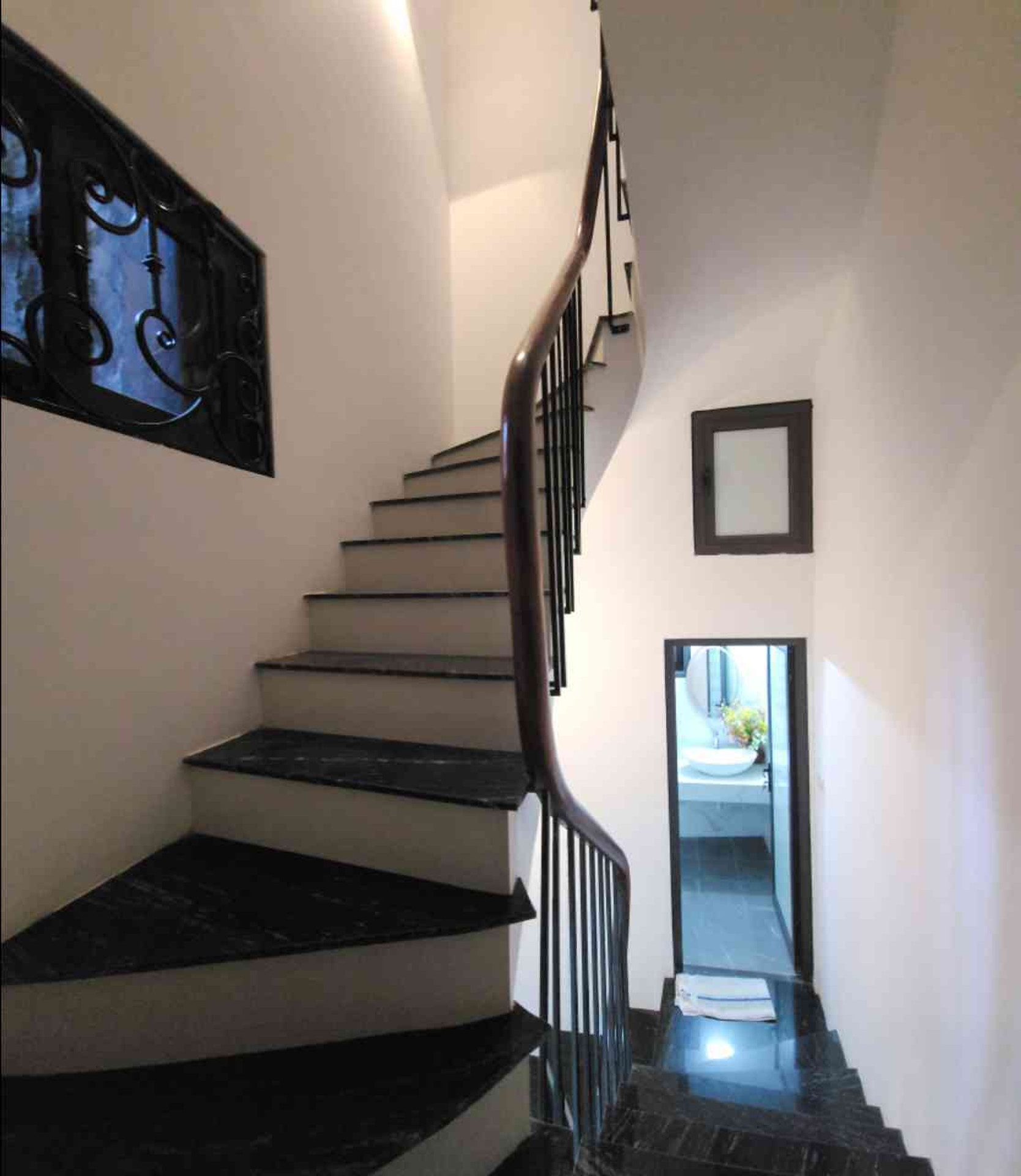Bán nhà Giải Phóng - diện tích 35m2 5 tầng - Nhà đẹp khởi bàn - giá 7,6 tỷ