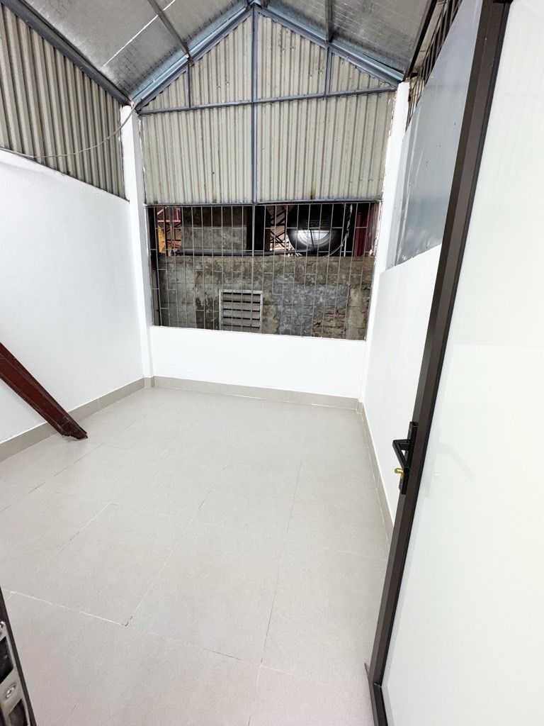 Bán nhà Kim Giang - diện tích 38m2 5 tầng - Full nội thất - giá 9,4 tỷ