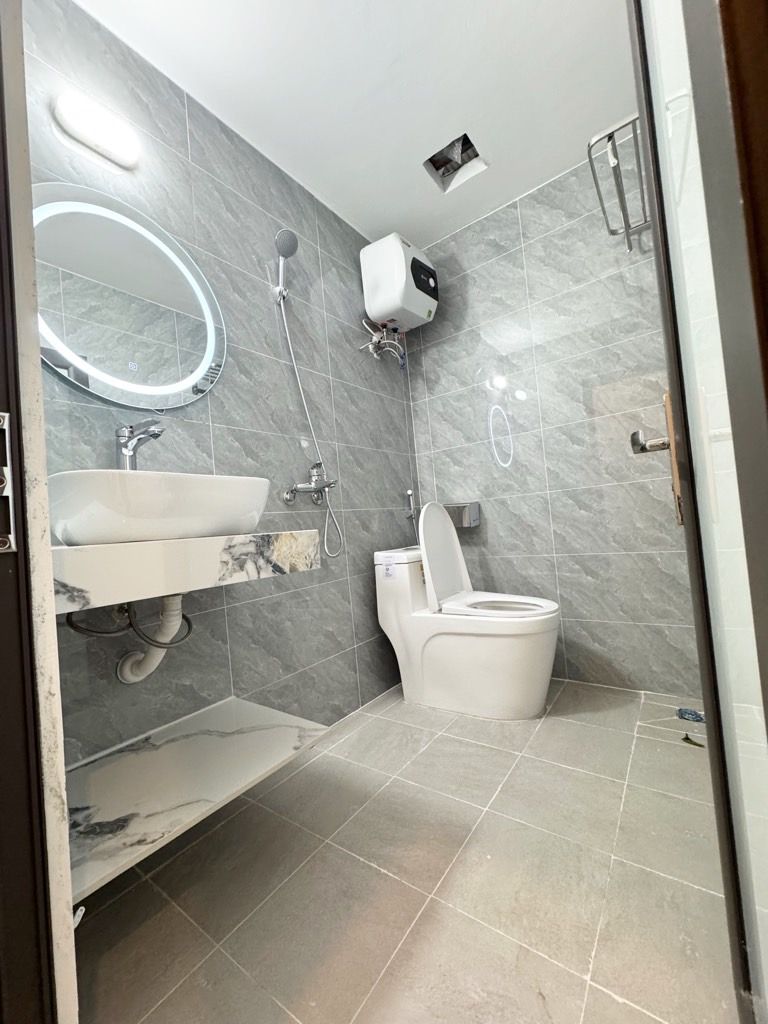 Bán nhà Kim Giang - diện tích 38m2 5 tầng - Full nội thất - giá 9,4 tỷ