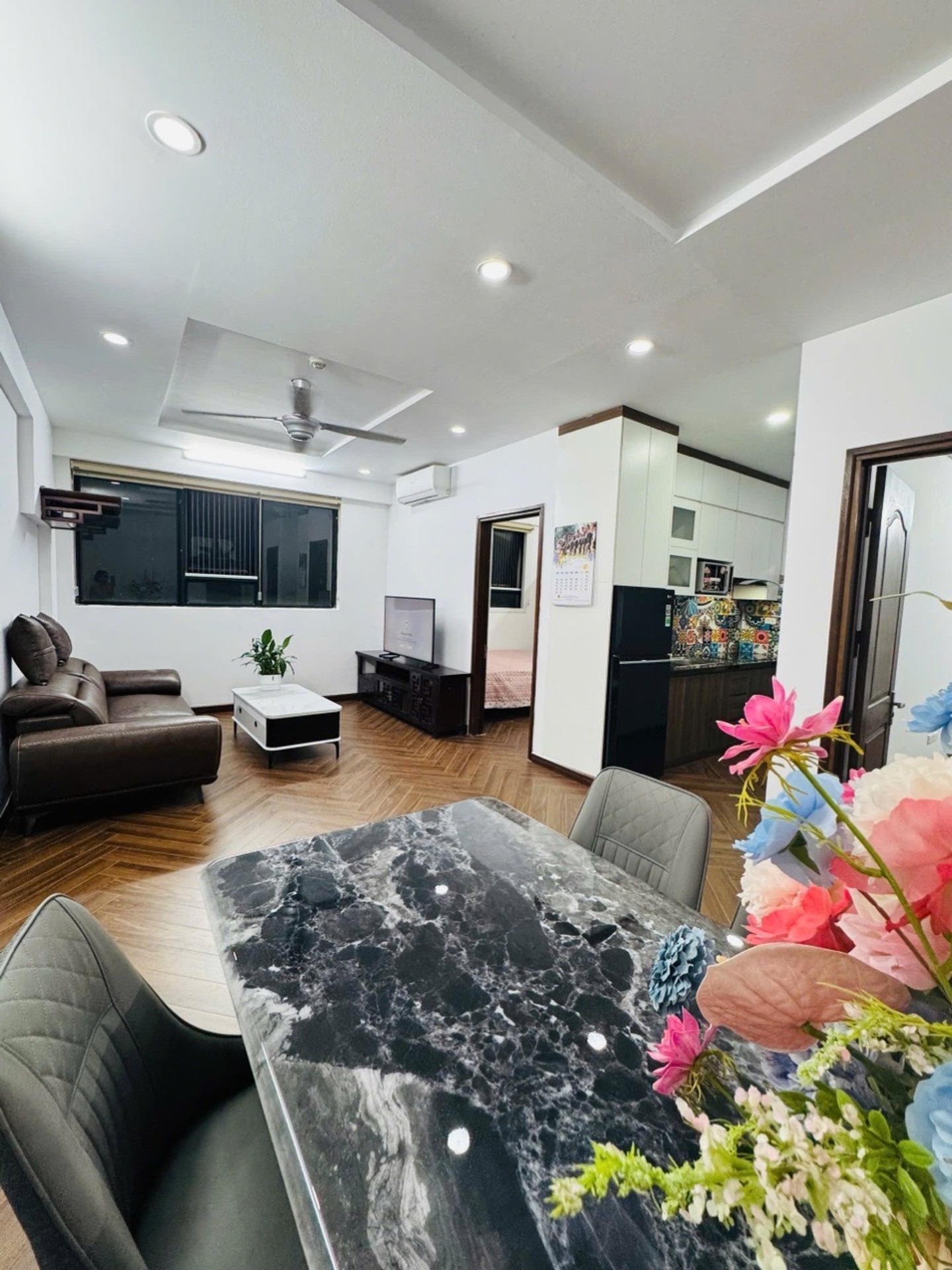 Bán nhà Nguyễn Xiển - diện tích 74m2 1 tầng - Mặt đường vành đai 3 - giá 6,1 tỷ
