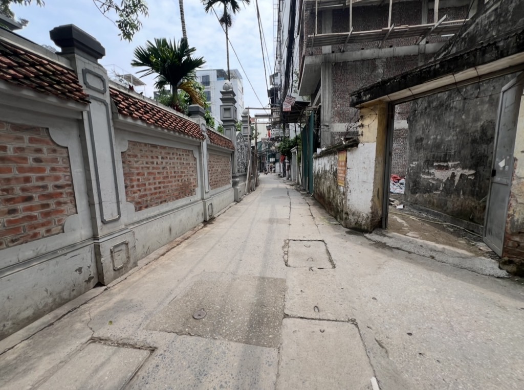 Bán nhà Hoàng Mai - diện tích 46m2 6 tầng - Ô tô đỗ cửa - giá 14,65 tỷ