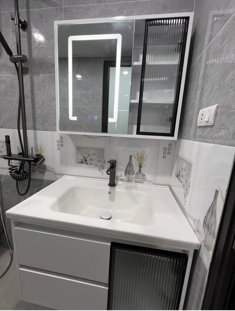 Bán nhà Hoàng Mai - diện tích 46m2 6 tầng - Ô tô đỗ cửa - giá 14,65 tỷ