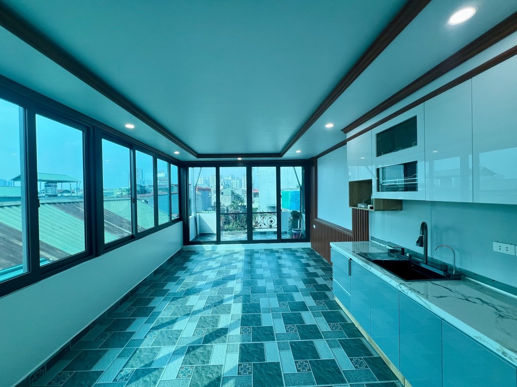 Bán nhà Hoàng Mai - diện tích 46m2 6 tầng - Ô tô đỗ cửa - giá 14,65 tỷ