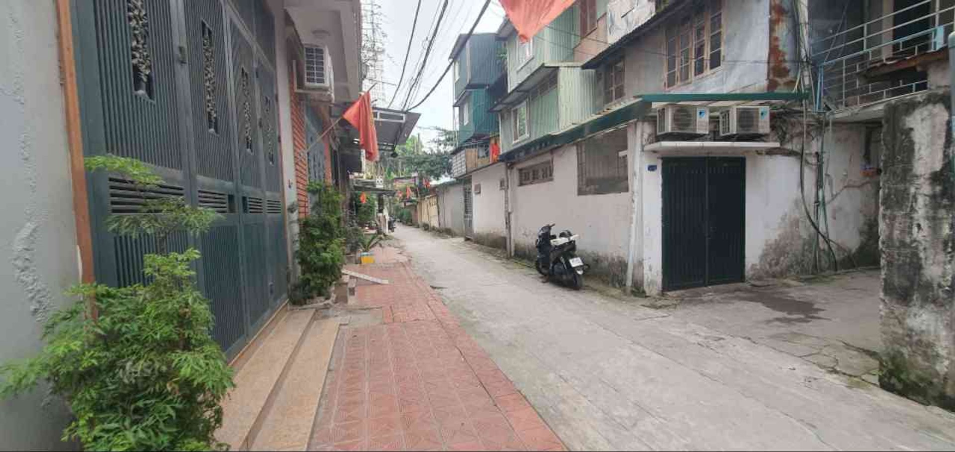 Bán nhà Ngọc Hồi - diện tích 80m2 3 tầng - Căn hộ tập thể đẹp - giá 3,4 tỷ
