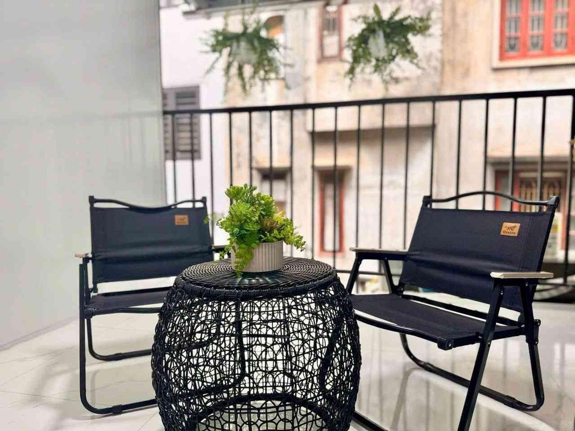 Bán nhà Ngọc Hồi - diện tích 80m2 3 tầng - Căn hộ tập thể đẹp - giá 3,4 tỷ