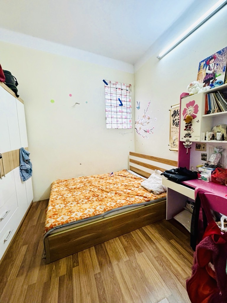 Bán nhà Kim Ngưu - diện tích 40m2 4 tầng - Mặt ngõ thông - giá 9,6 tỷ