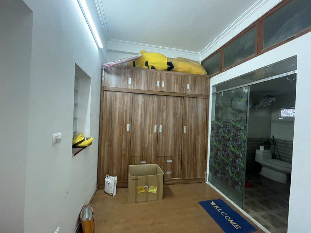 Bán nhà Đê Trần Khát Trân - diện tích 113m2 5 tầng - Ngõ ô tô - giá 25 tỷ