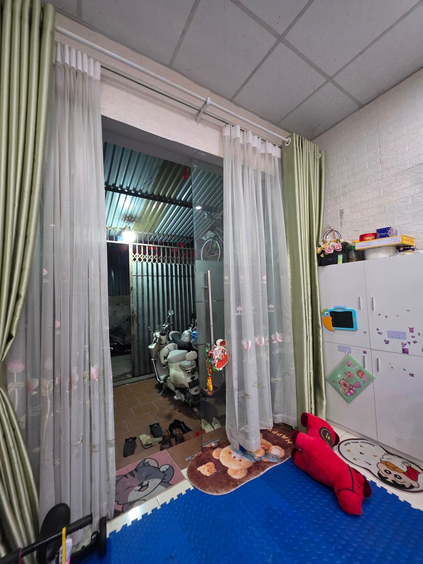 Bán nhà Minh Khai - diện tích 61m2 1 tầng - Lô góc, 4 mặt thoáng - giá 17 tỷ