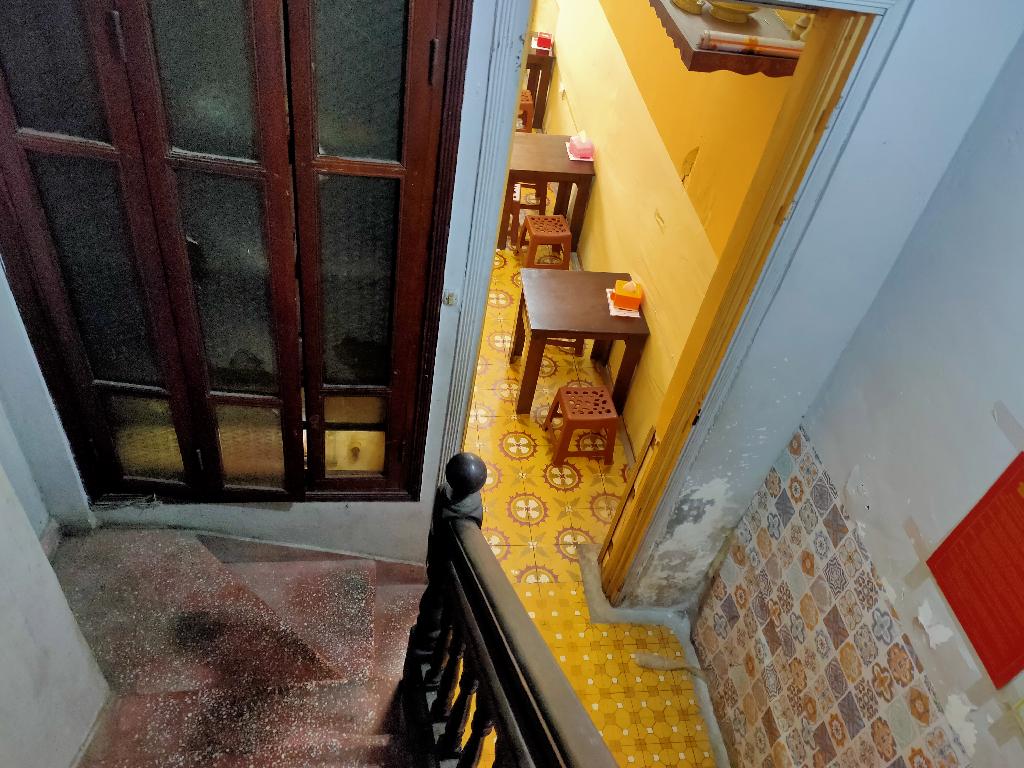 Bán nhà Nguyễn Công Chứ - diện tích 40m2 4 tầng - ô tô đỗ cửa - giá 25 tỷ