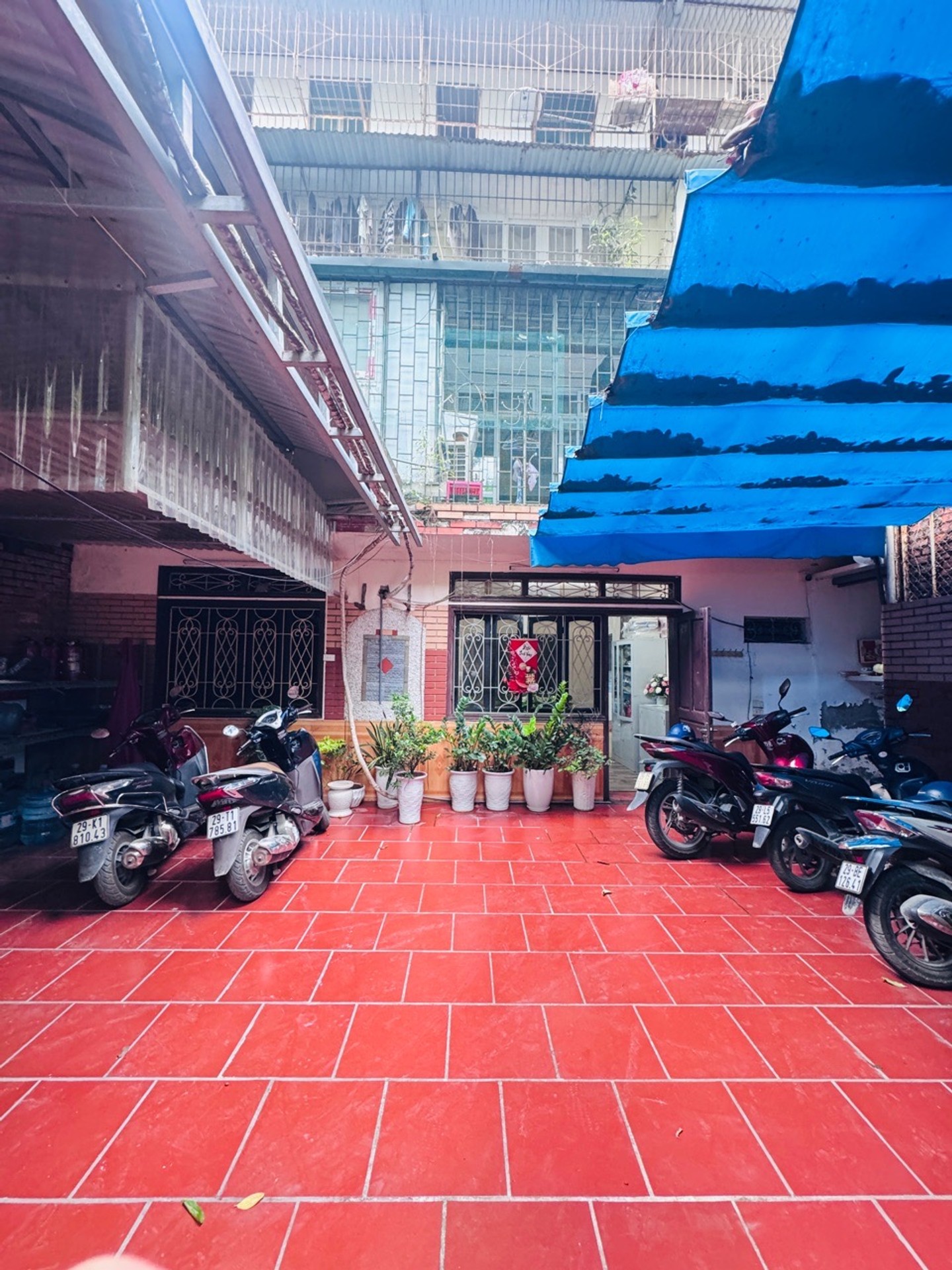 Bán nhà Thanh Xuân - diện tích 70m2 1 tầng - Tập thể kinh doanh cực hiếm - giá 9,3 tỷ