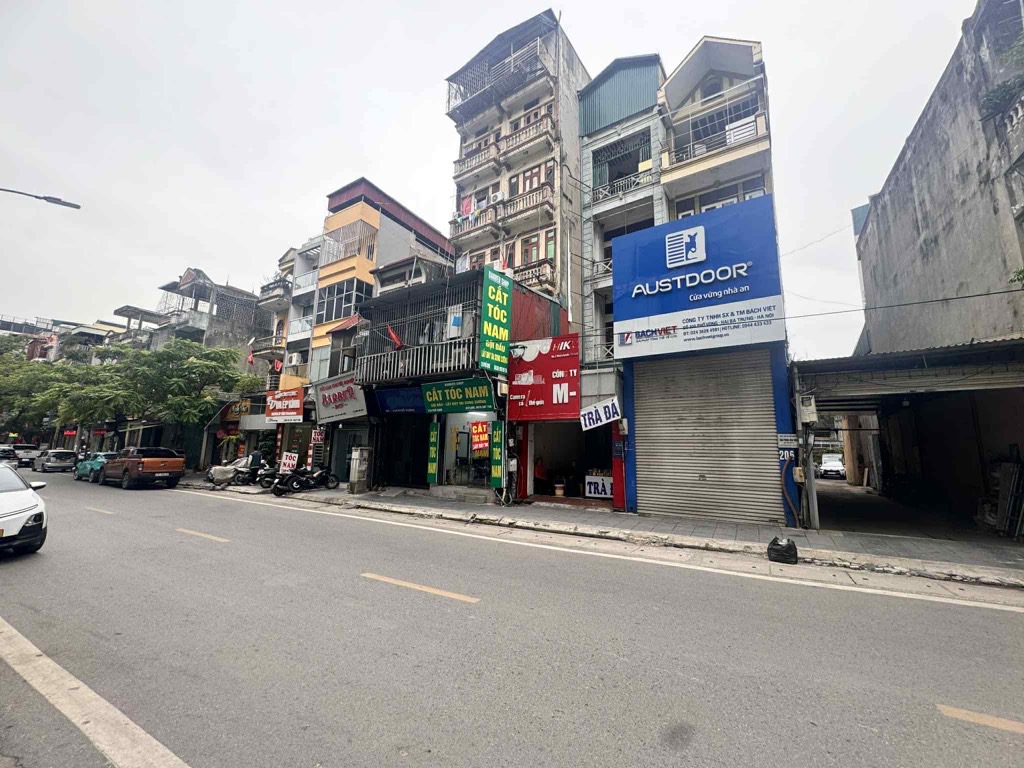 Bán nhà phố Vọng - diện tích 1080m2 3 tầng - Ô tô hai chiều - giá 325 tỷ